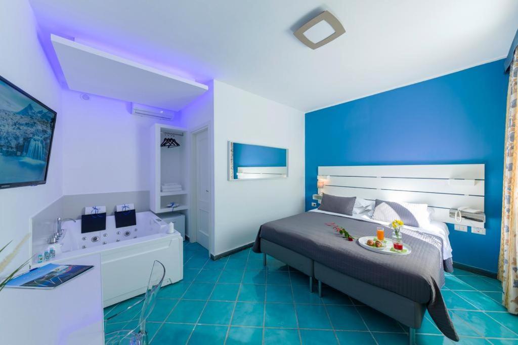 Agave Hotel يوتْسْوولْ المظهر الخارجي الصورة