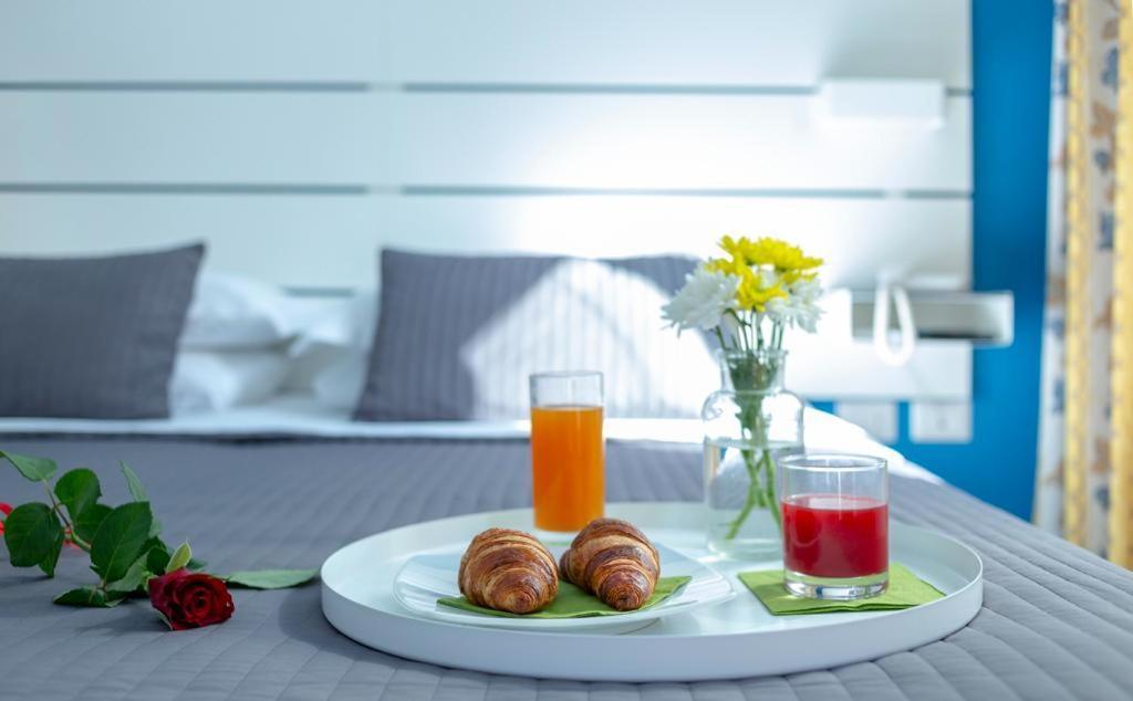 Agave Hotel يوتْسْوولْ المظهر الخارجي الصورة