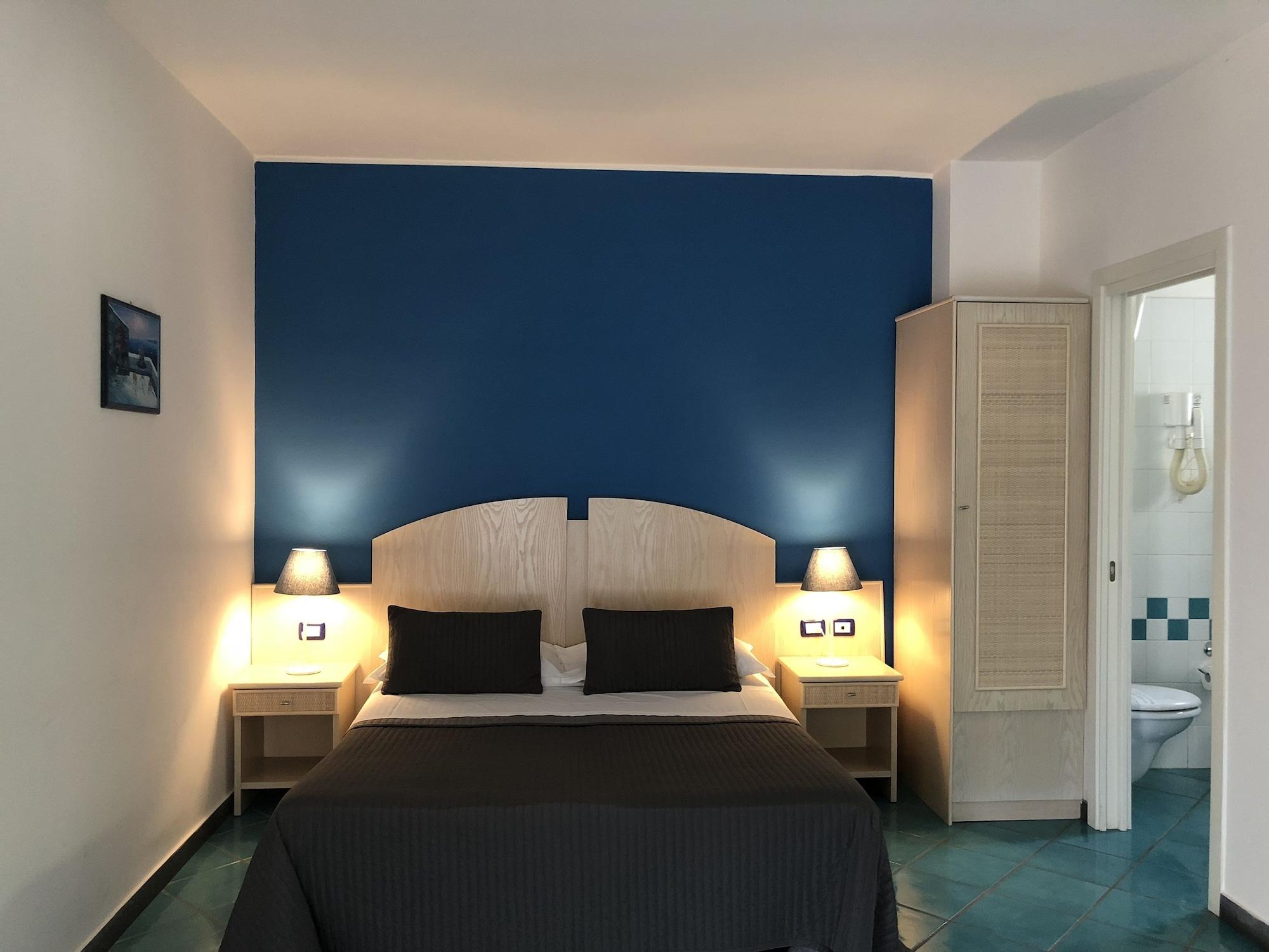 Agave Hotel يوتْسْوولْ المظهر الخارجي الصورة