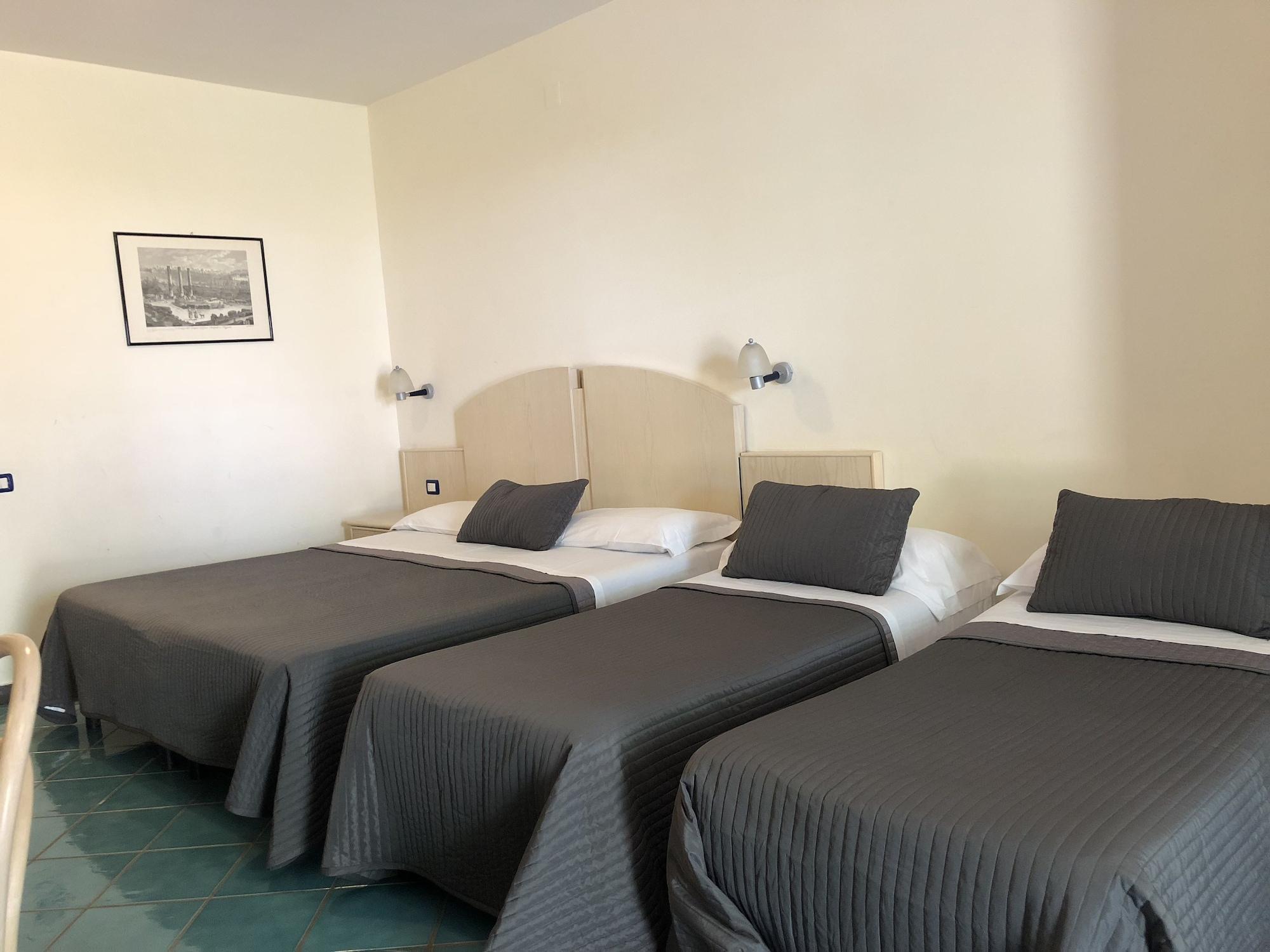 Agave Hotel يوتْسْوولْ المظهر الخارجي الصورة